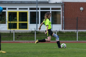 Bild 138 - B-Juniorinnen TSV Schoenberg - Holstein Kiel : Ergebnis: 0:23